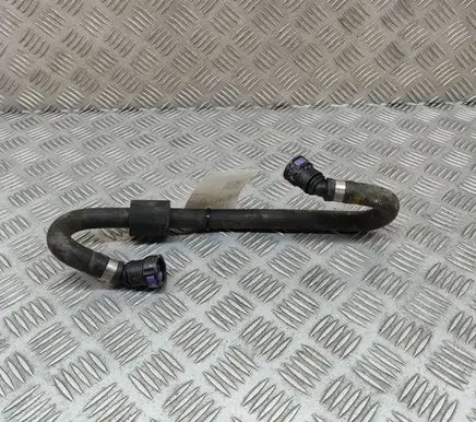 Volvo XC90 Engine coolant pipe/hose 31338404