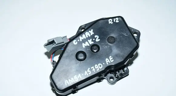 Ford C-MAX II Shock absorber/damper mounting bracket AM51-15790-AE