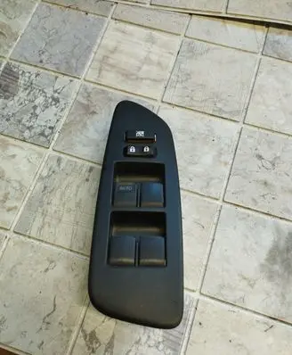 Toyota Auris 150 Electric window control switch 7423202550