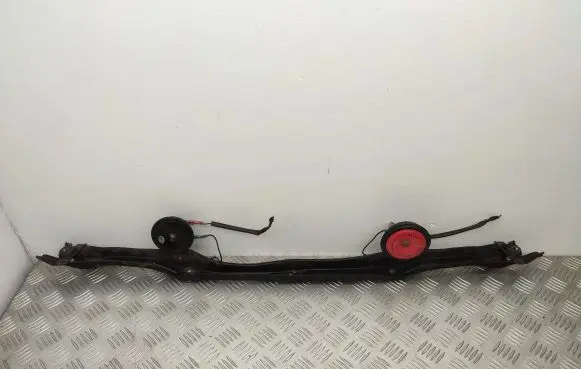 Toyota RAV 4 (XA30) Top upper radiator support slam panel