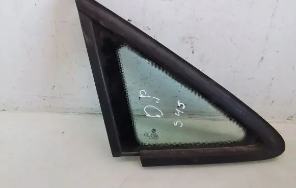 Volkswagen Touran I Front triangle window/glass 43R00048