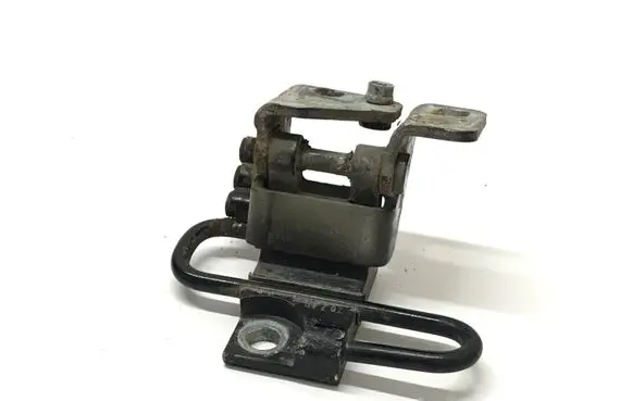 Volkswagen Golf V Front door lower hinge 1K0831412 A046575