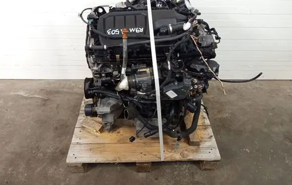 Mercedes-Benz Vito Viano W447 Engine R9M503 622951 R9MA503