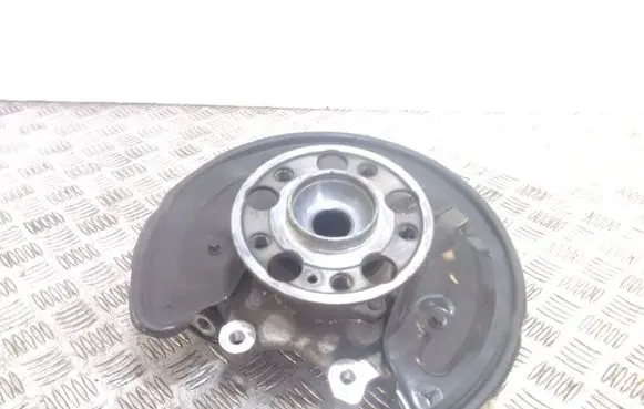 Mercedes-Benz E W238 Rear wheel hub A2055467380
