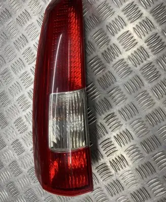 Volvo V70 Rear/tail lights 9154493