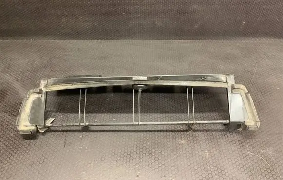 Mercedes-Benz C W204 Bottom radiator support slam panel A2045050430 BBP161501