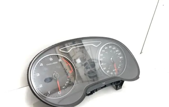 Audi A3 S3 8V Speedometer (instrument cluster) 8V0920 1255010082 VDD024230