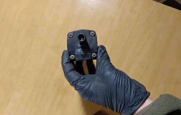Mazda 323 Idle control valve (regulator) B33513190
