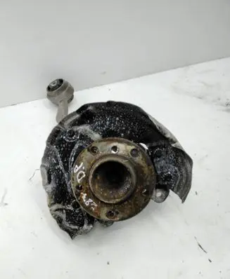 BMW 1 E81 E87 Front wheel hub spindle knuckle 676444303 3121676444303