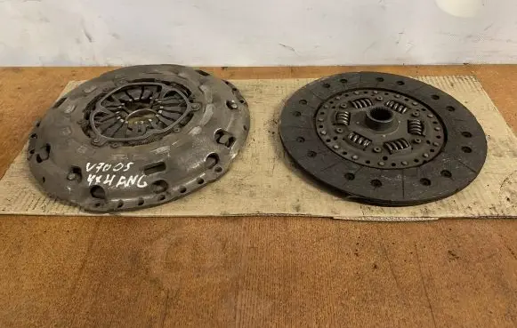 Volvo V70 Pressure plate F1701 30681234