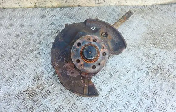 Mercedes-Benz CL C140 Front wheel hub 