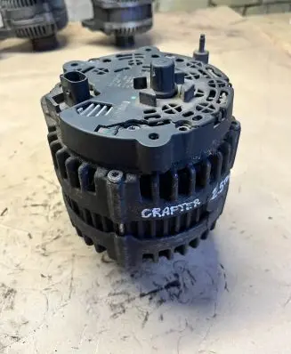 Volkswagen Crafter Generator/alternator 03G903023 0121715003
