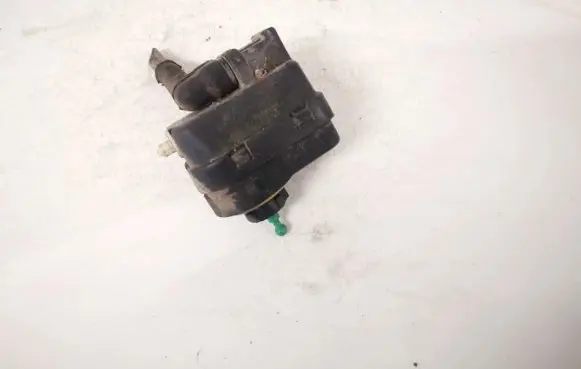 Renault Scenic I Headlight level adjustment motor k770084014