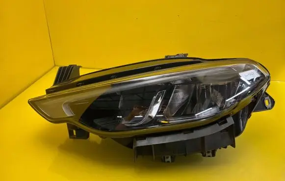 Fiat Tipo Headlight/headlamp 5219824500