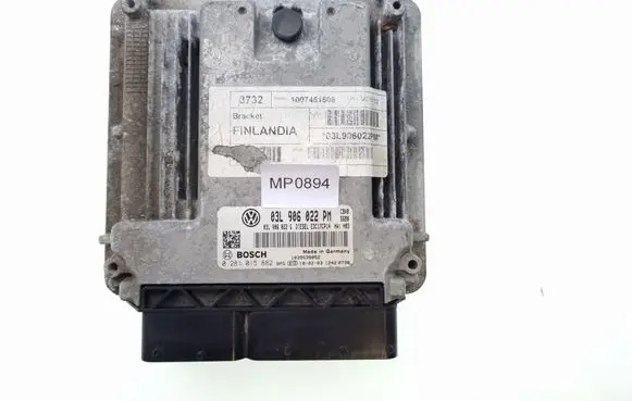 Volkswagen Golf VI Engine control unit/module 03L906022G 03L906022PM 0281015882