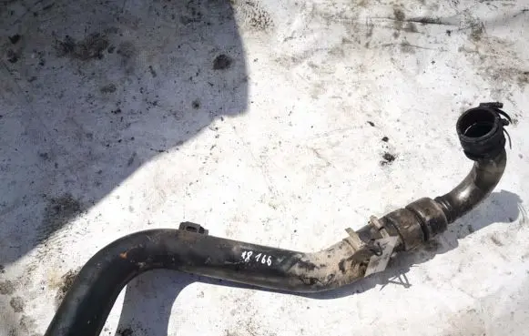 Volvo V50 Intercooler hose/pipe