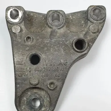 Skoda Fabia Mk1 (6Y) Engine mount vacuum valve 6Q0199185N