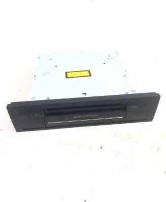 Navigation unit CD/DVD player