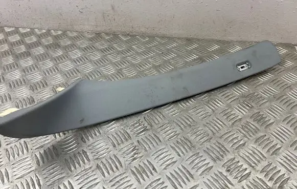 BMW 1 E81 E87 (A) pillar trim 7058329
