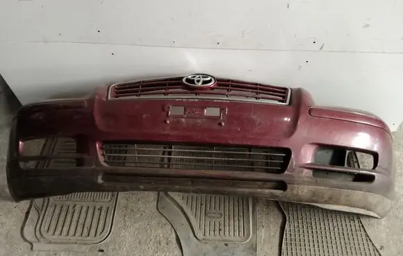 Toyota Avensis T250 Front bumper