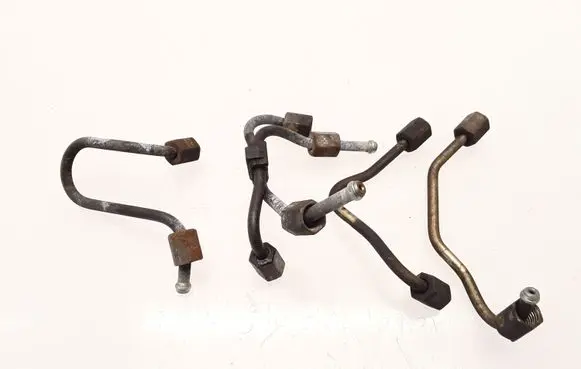 Citroen Xsara Picasso Fuel injector supply line/pipe 