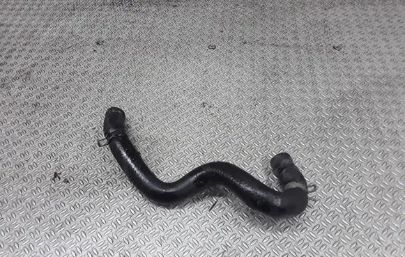 Nissan X-Trail T30 Engine coolant pipe/hose