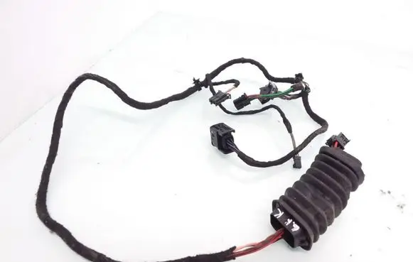 Mercedes-Benz C W203 Rear door wiring loom A2035407308