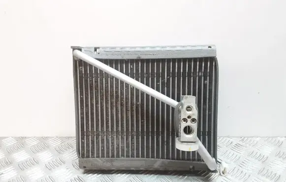 Mitsubishi Outlander Air conditioning (A/C) radiator (interior) 