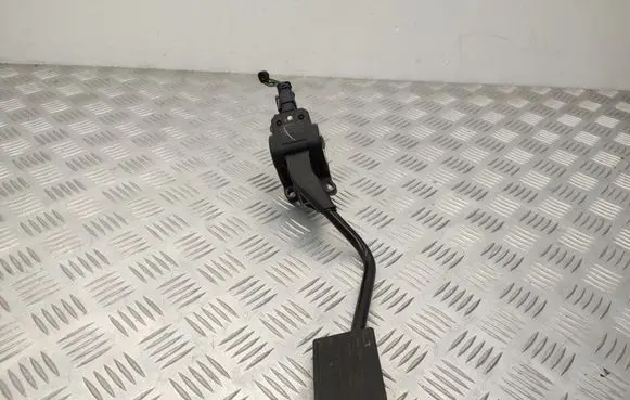 Citroen C5 Accelerator throttle pedal 9686212980