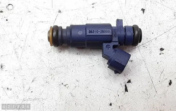 KIA Venga Fuel injector 353102B000