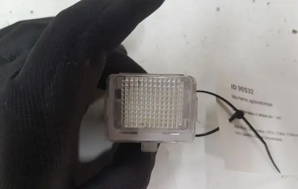 Mercedes-Benz C W204 Number plate light