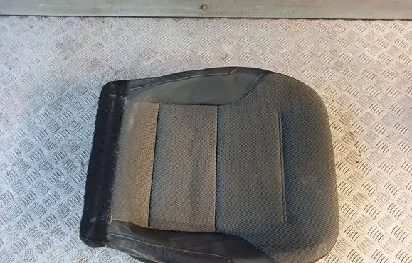 Volkswagen Golf VII Seat trim 