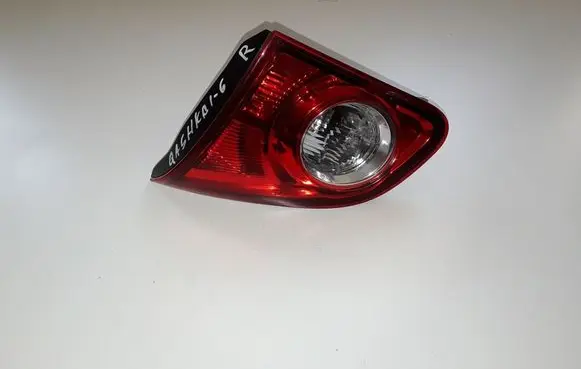 Nissan Qashqai Tailgate rear/tail lights 89071164