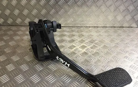 Mercedes-Benz GLE W167 Accelerator throttle pedal 