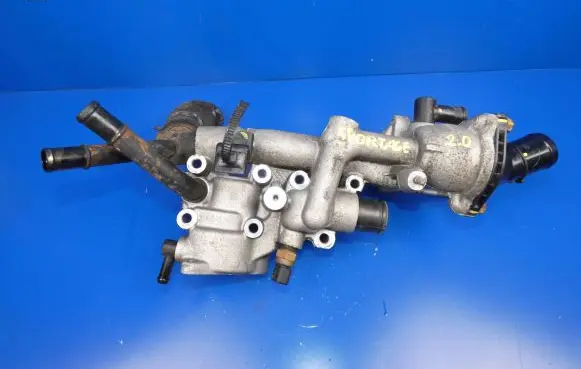 KIA Sportage Thermostat housing 