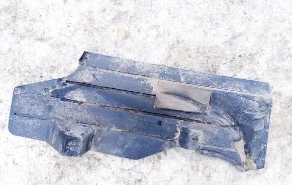 Volvo C30 Engine splash shield/under tray 30681921