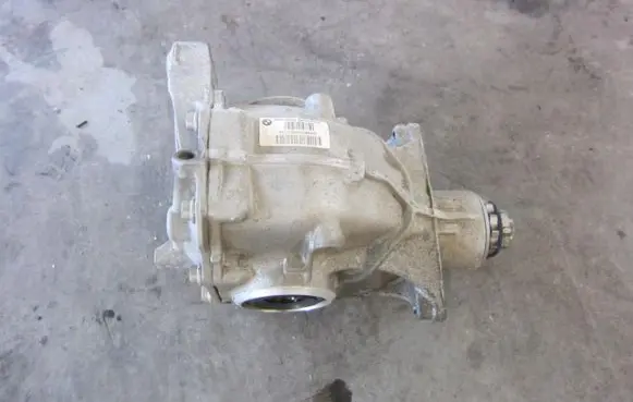 BMW X3 G01 Rear differential 33108686219