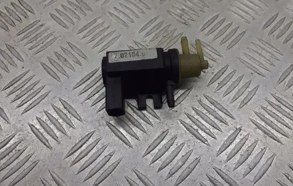 Skoda Octavia Mk1 (1U) Turbo solenoid valve 70218400
