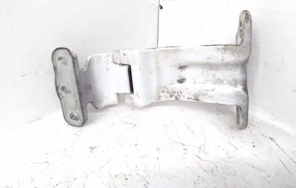 Ford Transit Custom Loading door lower hinge 
