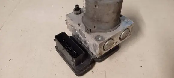 KIA Carens III ABS Pump 58910A4810