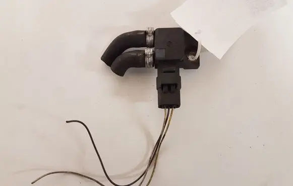 Citroen C5 Exhaust gas pressure sensor 00257752 9662143180