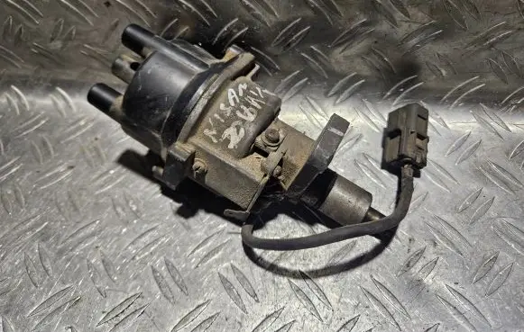 Nissan Sunny Spark distributor D4P8303 07305