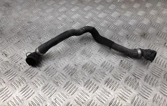 BMW 6 F12 F13 Engine coolant pipe/hose 7582895 758289501 1712758289501