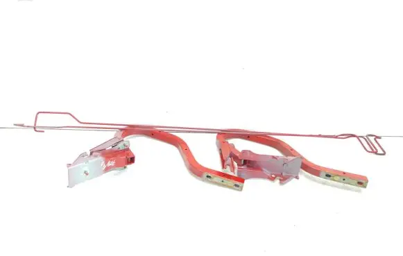 Mazda 626 Tailgate/trunk/boot hinge