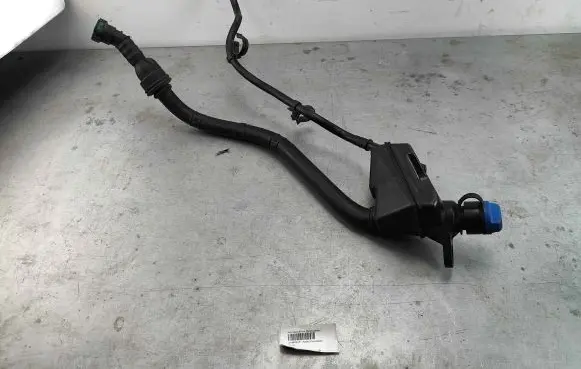 Volvo XC90 AdBlue liquid reservoir 31405815 32312390