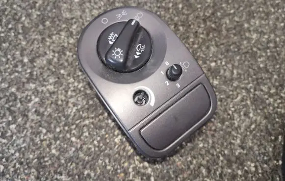 Jaguar X-Type Light switch 4X4311654BA