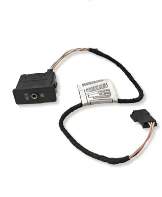 BMW 3 E90 E91 AUX in-socket connector 6930561
