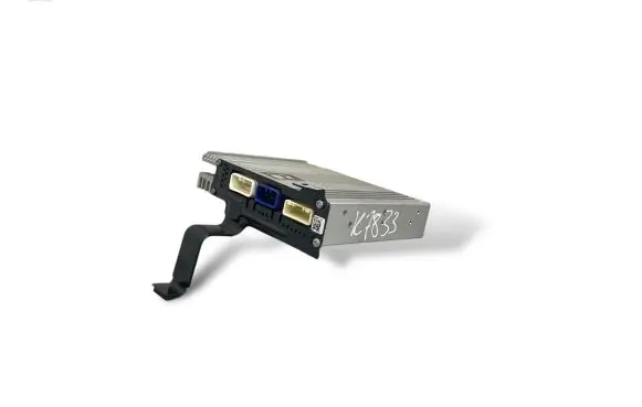 Toyota Prius (NHW20) Sound amplifier 862800W460 304291001