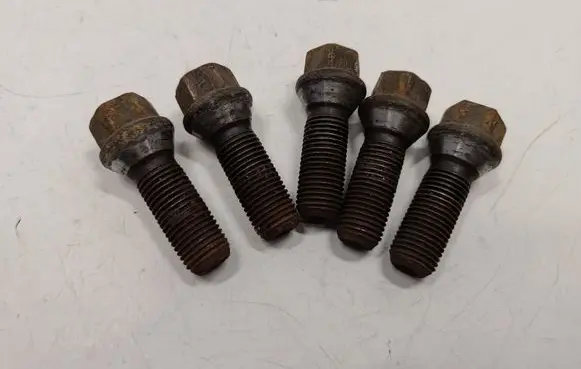 BMW 7 E65 E66 Nuts/bolts 36136781152