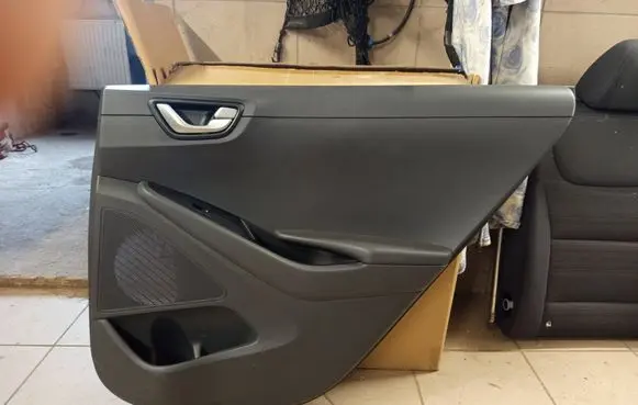 Hyundai Ioniq Rear door card panel trim 83340G2000